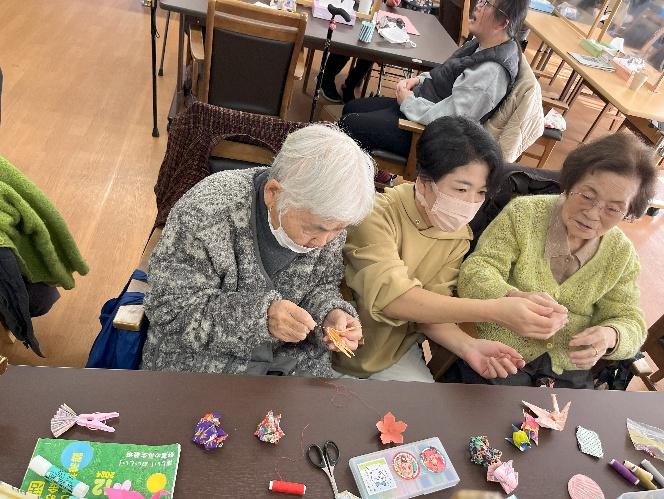 物作り(ひな人形)